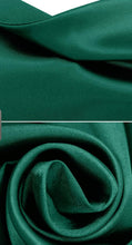 Load image into Gallery viewer, ESMERALDA DRESS-GREEN
